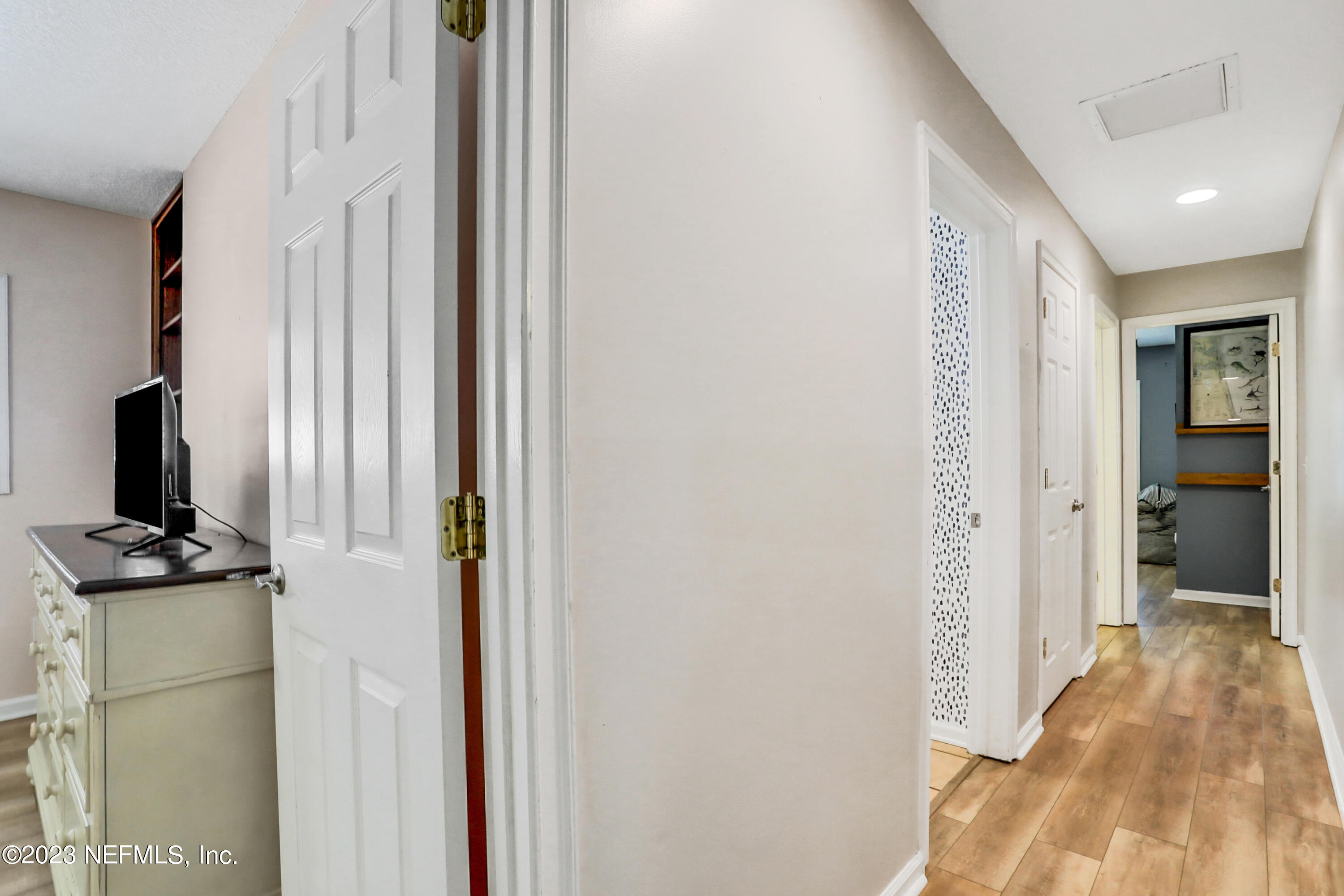 10100 Heckscher Drive Jacksonville, FL 32226 - Photo 30 of 90 Hallway