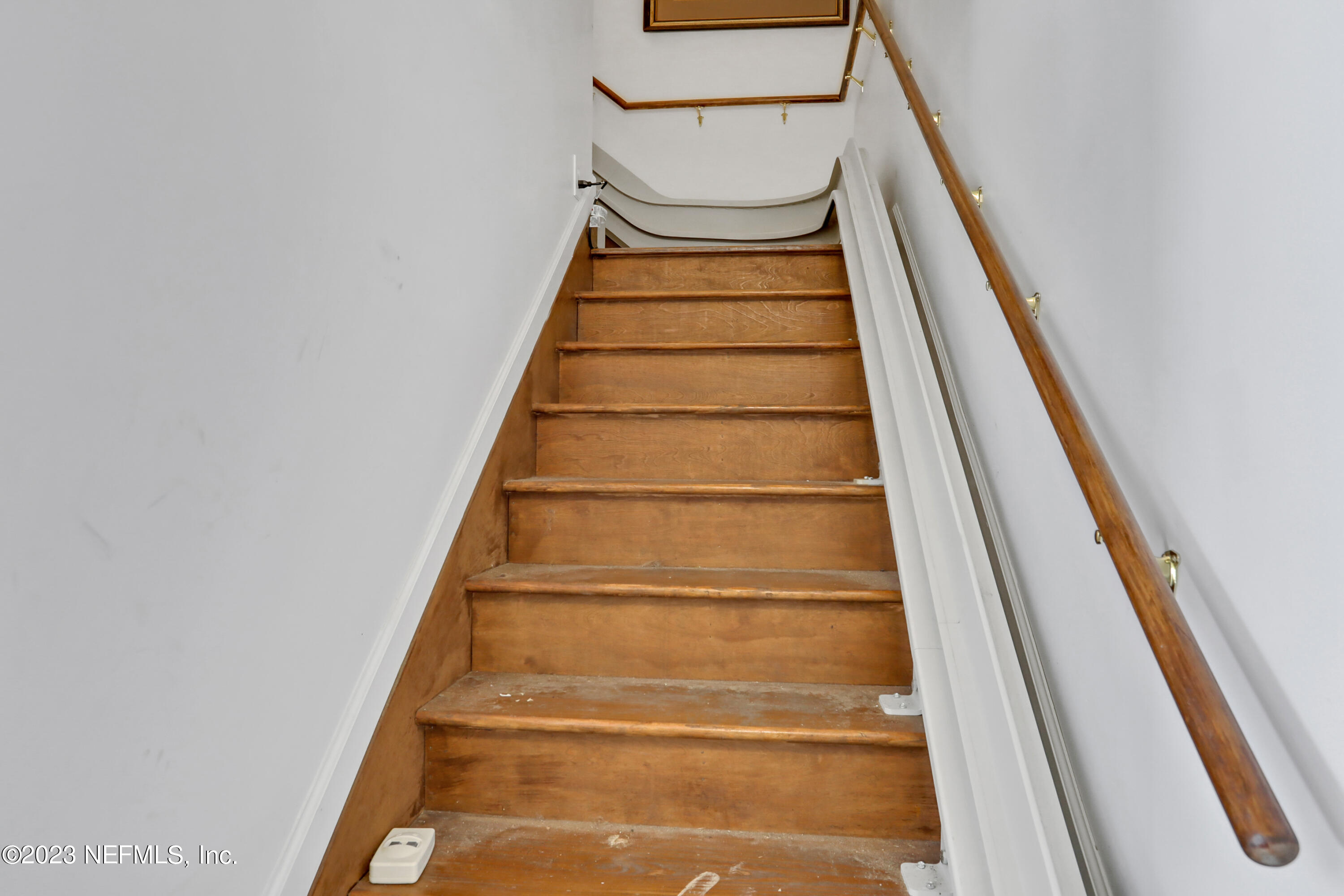 10100 Heckscher Drive Jacksonville, FL 32226 - Photo 71 of 90 Stairway