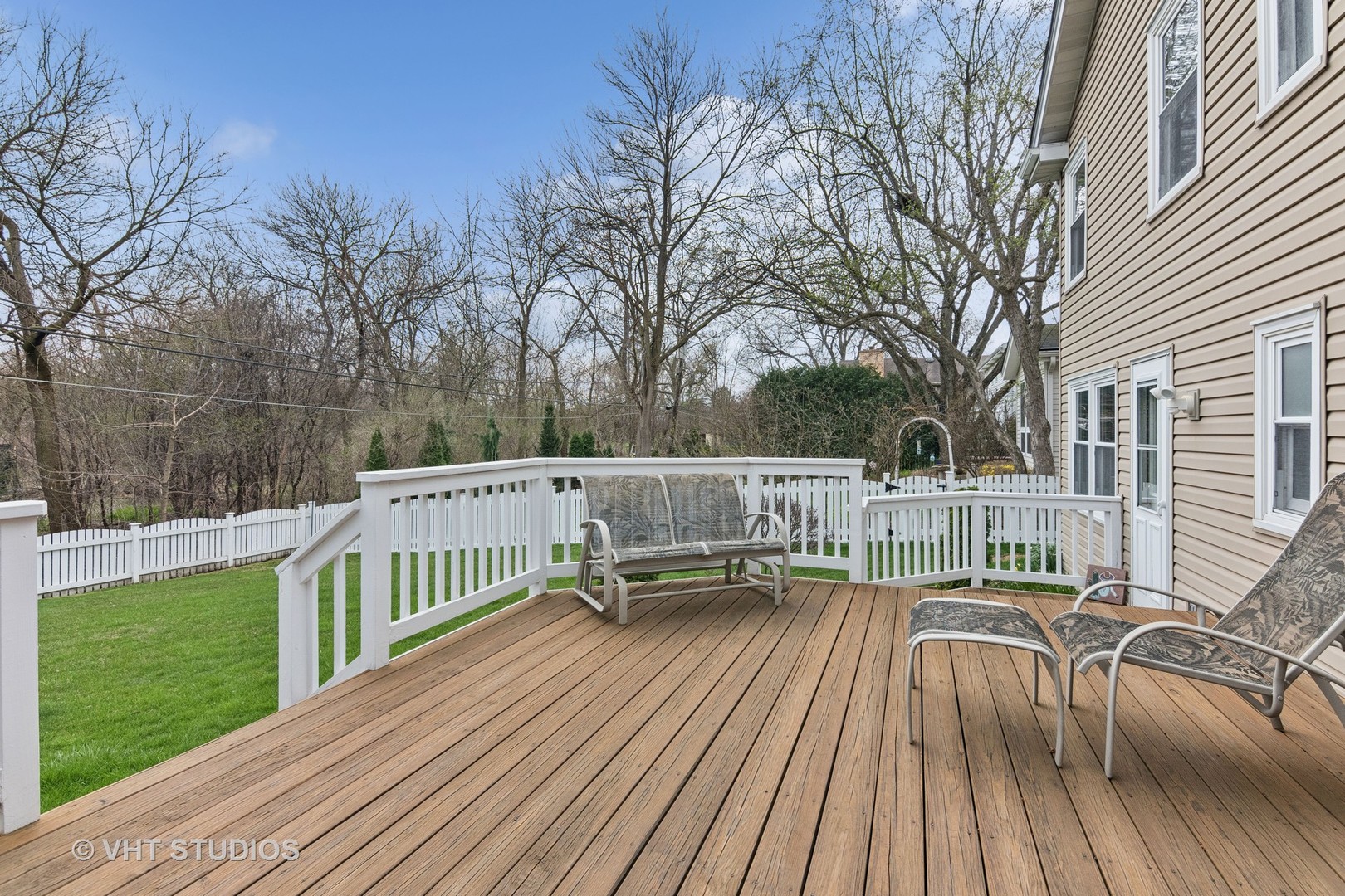 1502 Mayo Avenue Wheaton, IL 60189 - Photo 11 of 32