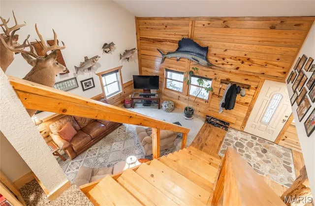 $980,000 | 31 Sunset Lane, Steelville, MO 65565