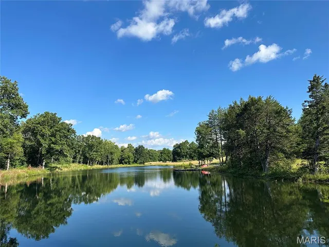 $980,000 | 31 Sunset Lane, Steelville, MO 65565