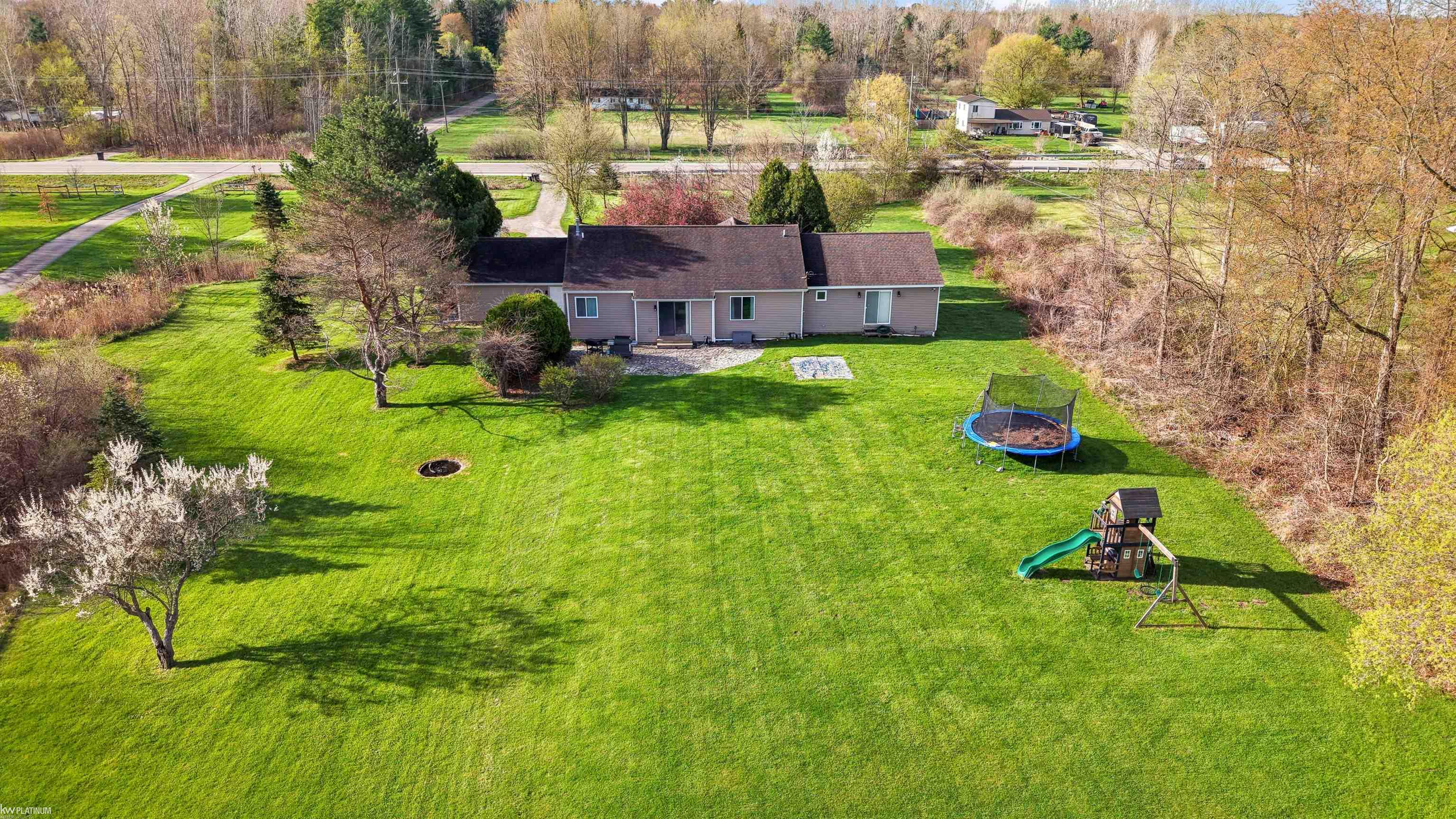6550 Lapeer Road North Street, MI 48049 - Photo 19 of 21