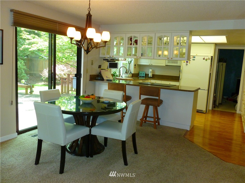14210 149th Place Southeast Renton, WA 98059 - Photo 8 of 25