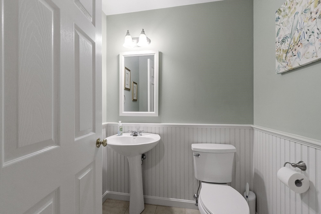 38 Riley Road, Unit 38 Lunenburg, MA 01462 - Photo 25 of 38