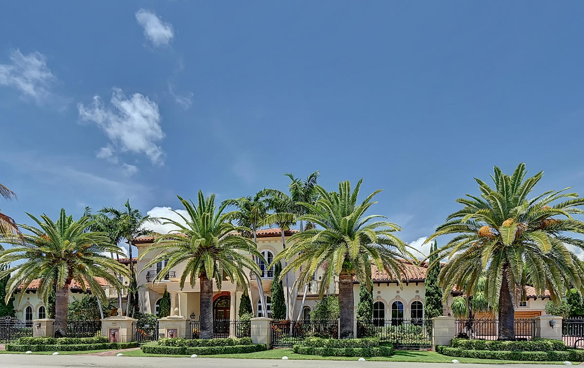 2579 Spanish River Road Boca Raton, FL 33432 - Photo 1 of 1 Exterior Front