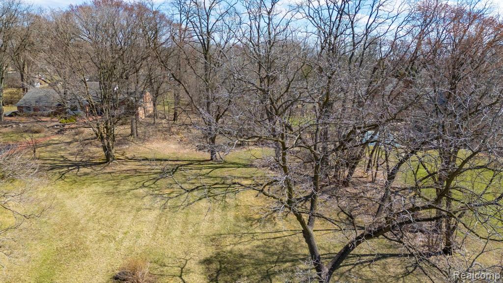 Vac Land Farmington Road Farmington, MI 48334 - Photo 10 of 14