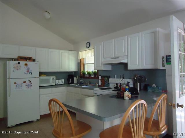 36 Indian Trail Road Jim Thorpe, PA 18229 - Photo 5 of 23 Gallery Image 5