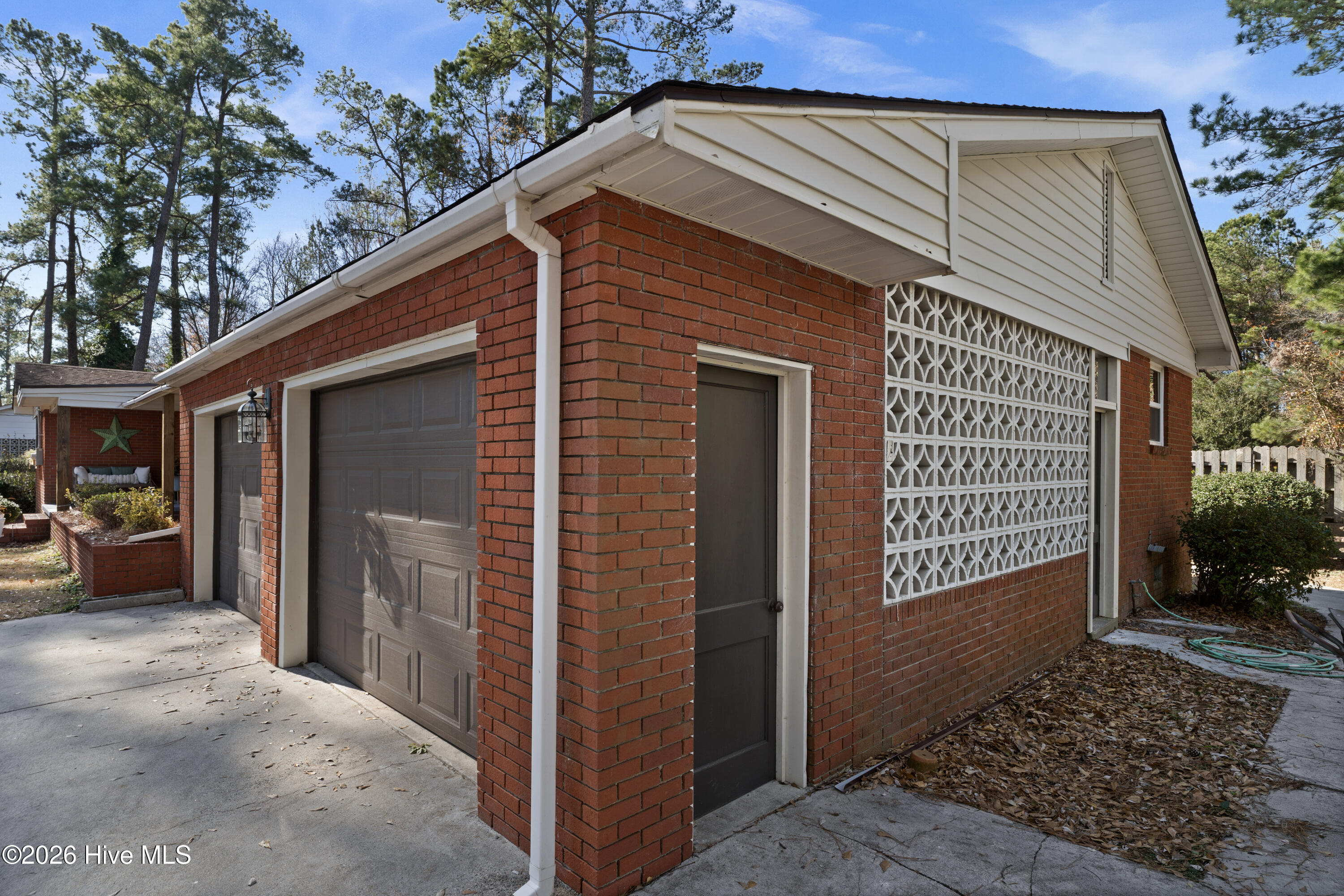 241 Oak Street Wallace, NC 28466 - Photo 6 of 51 10-DSC02688