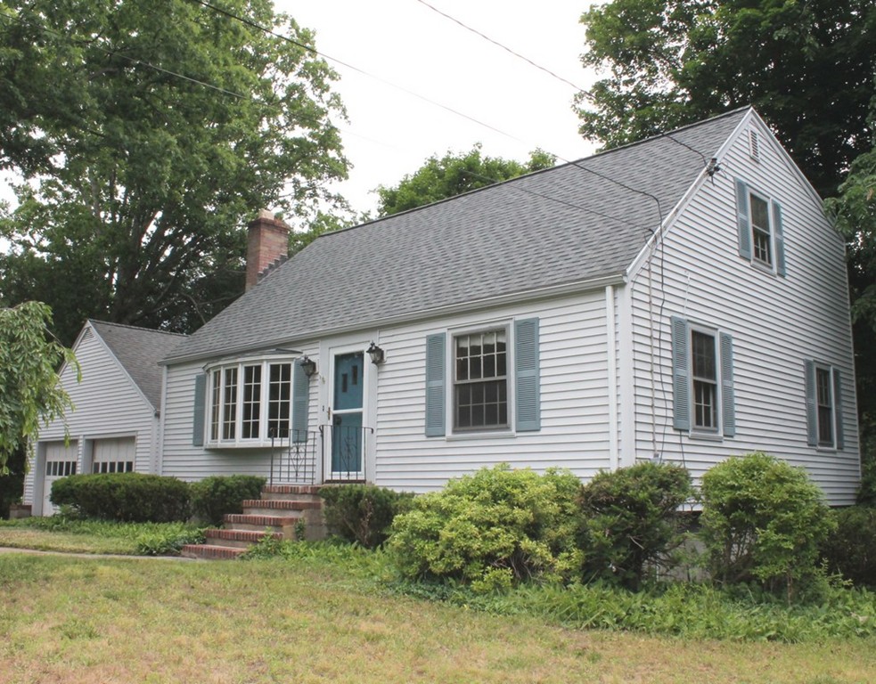 27 Brooksbie Road Bedford, MA 01730 - Photo 1 of 21 Gallery Image 1