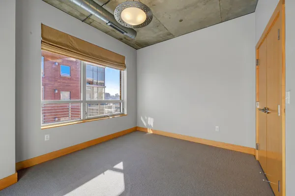 $4,795 | 150 Northeast 2nd Street, Unit B514, Minneapolis, MN 55413