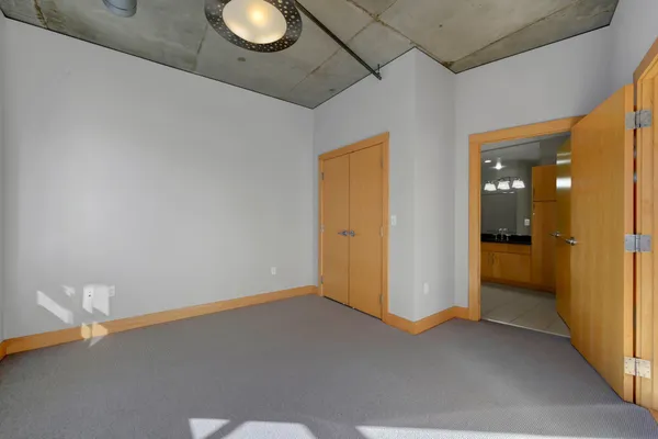 $4,795 | 150 Northeast 2nd Street, Unit B514, Minneapolis, MN 55413