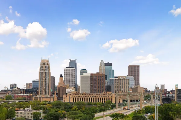 $4,795 | 150 Northeast 2nd Street, Unit B514, Minneapolis, MN 55413