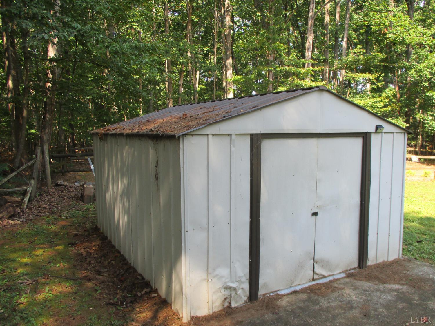 862 Izaak Walton Road Amherst, VA 24521 - Photo 44 of 51 Gallery Image 44