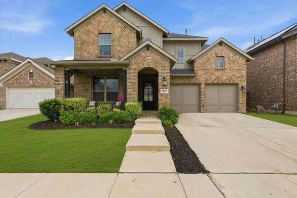 $555,000 | 2605 High Bluff Drive, Mansfield, TX 76063