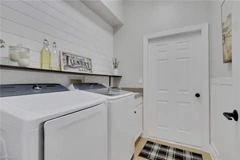 $590,000 | 15464 Cortona Way, Naples, FL 34120