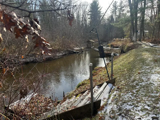 $273,900 | 6840 South Riverbend Lane, Baldwin, MI 49304