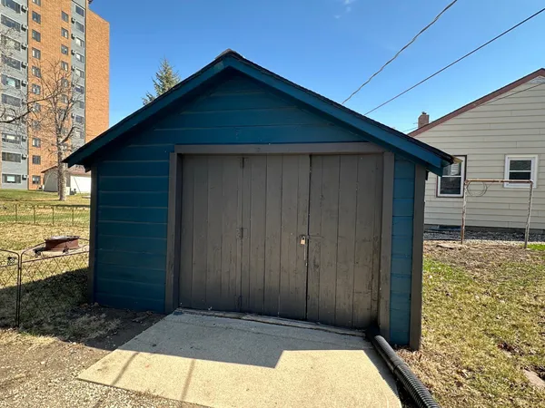 $119,900 | 219 3rd Avenue Southwest, Pipestone, MN 56164