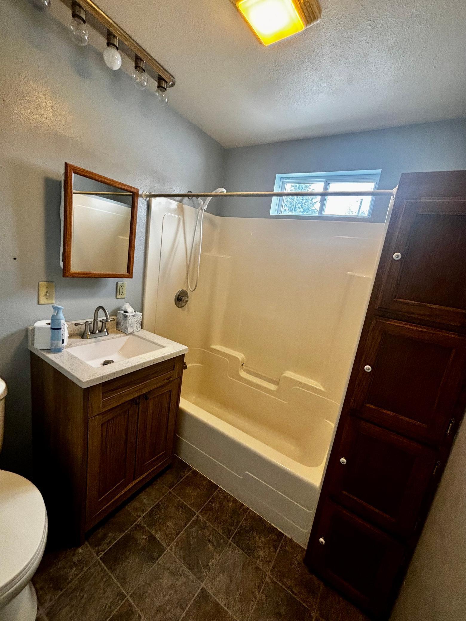 219 3rd Avenue Southwest Pipestone, MN 56164 - Photo 9 of 14