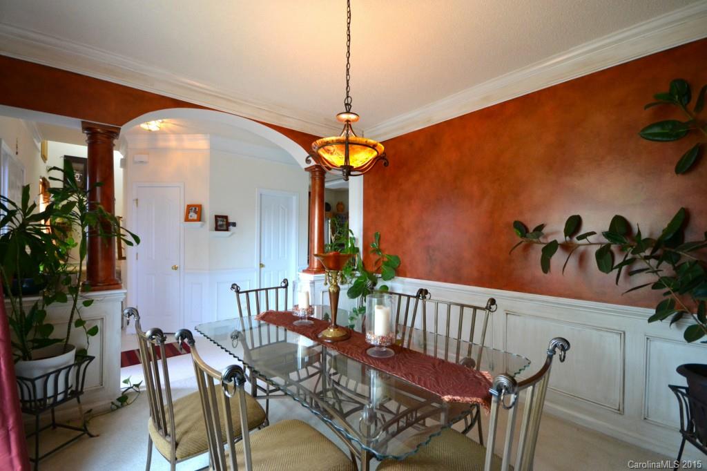 2304 Meadecroft Road Charlotte, NC 28214 - Photo 2 of 9 Gallery Image 2