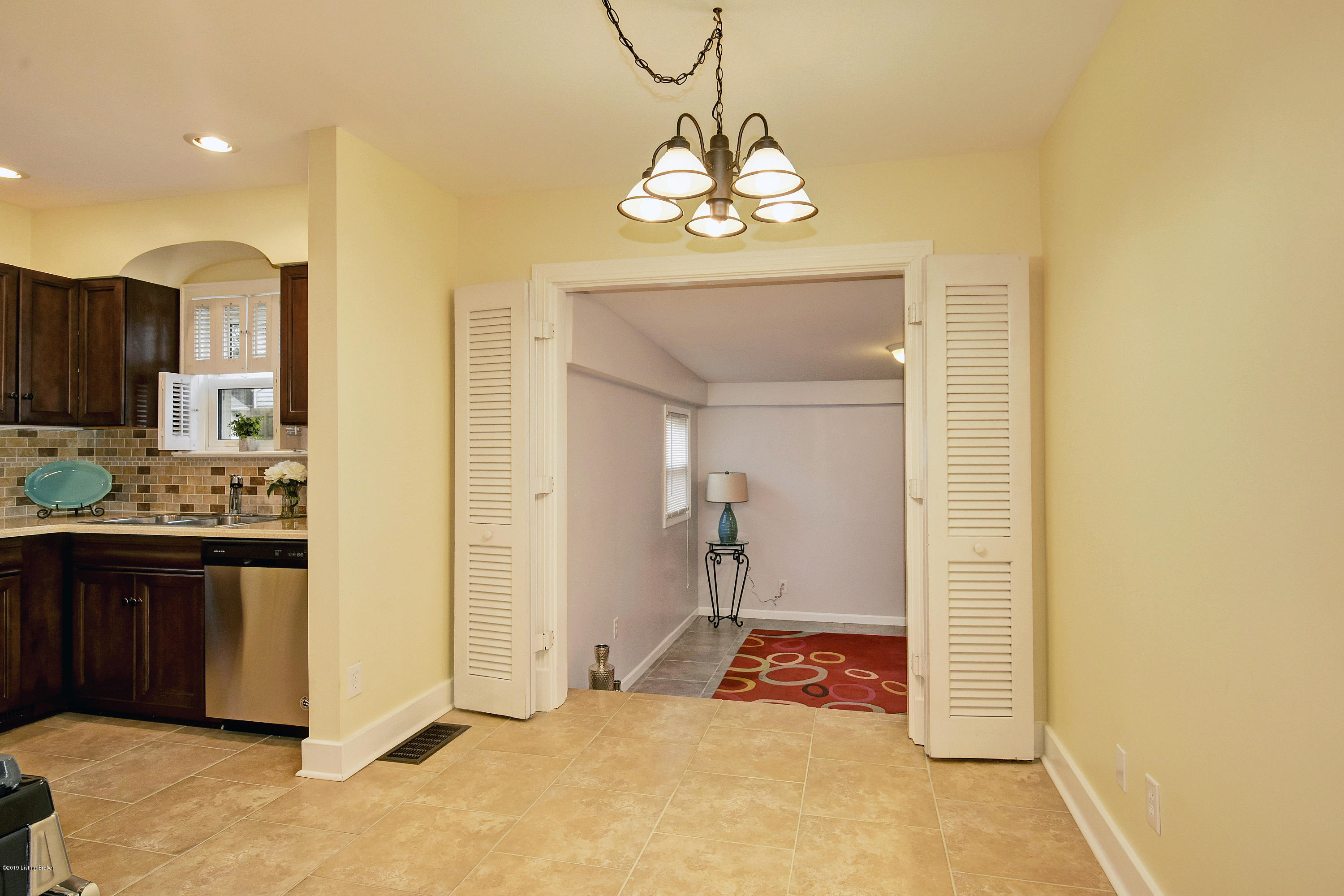 4012 Springhill Road Louisville, KY 40207 - Photo 11 of 37 _DSC7514_6_7