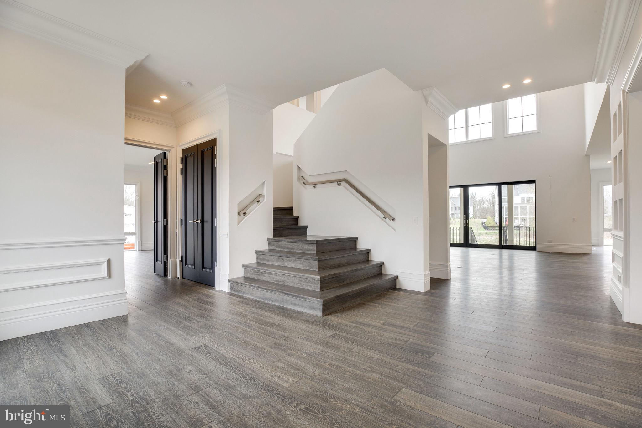 23075 Red Sunset Place Aldie, VA 20105 - Photo 8 of 89 Entry Foyer