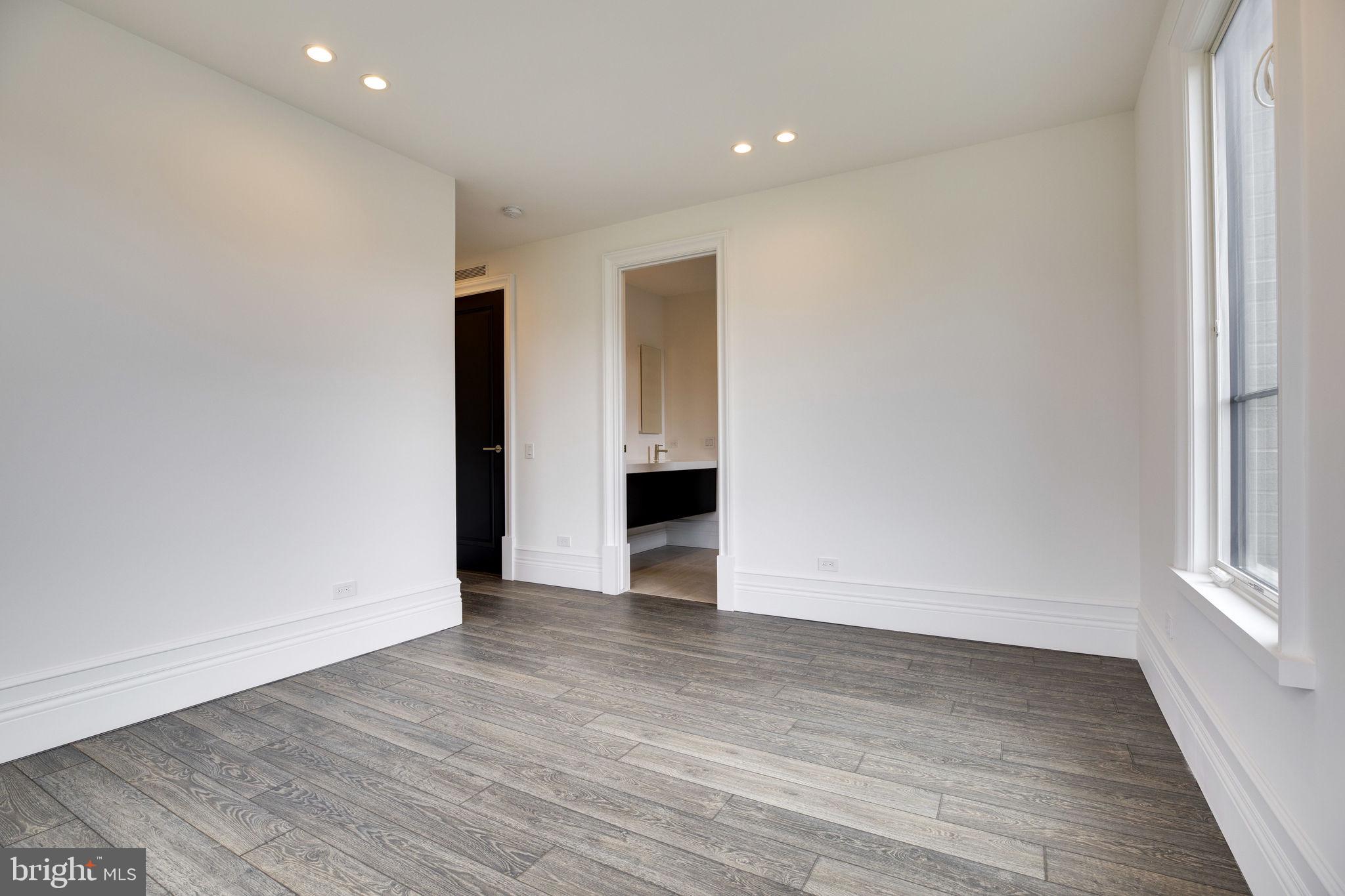 23075 Red Sunset Place Aldie, VA 20105 - Photo 43 of 89 Bedroom