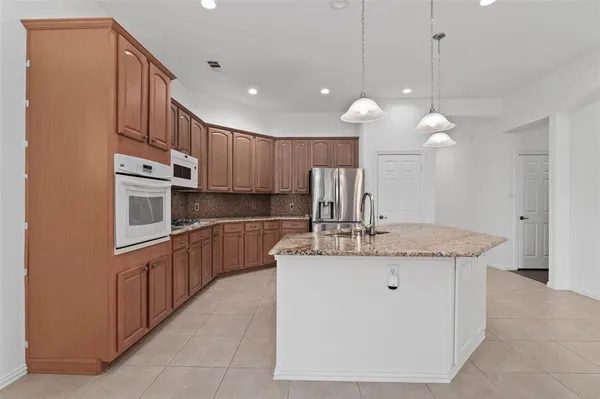 $519,000 | 1704 Glen Aerie Lane, Corinth, TX 76210