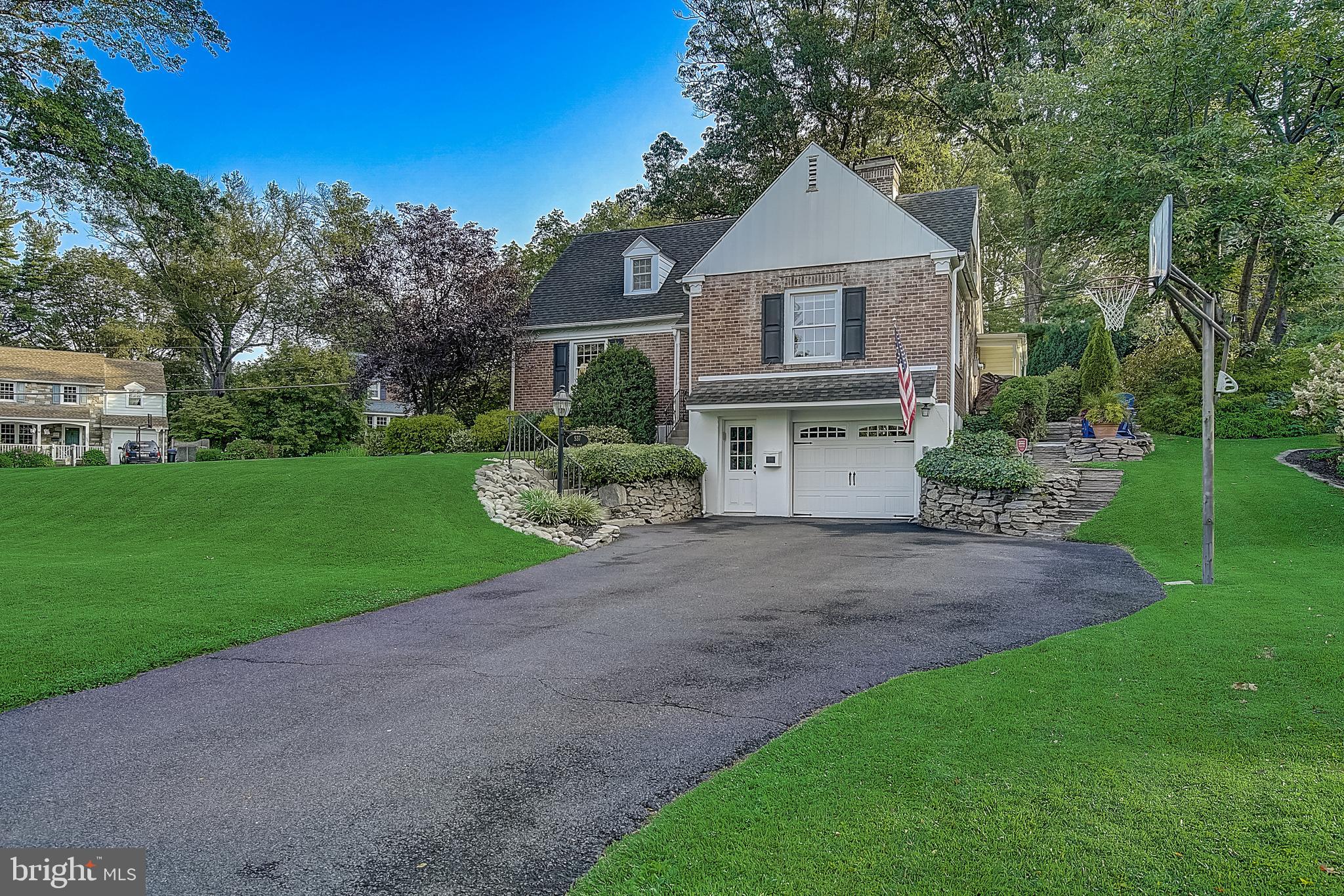 537 Fox Road Glenside, PA 19038 - Photo 2 of 52 Gallery Image 2