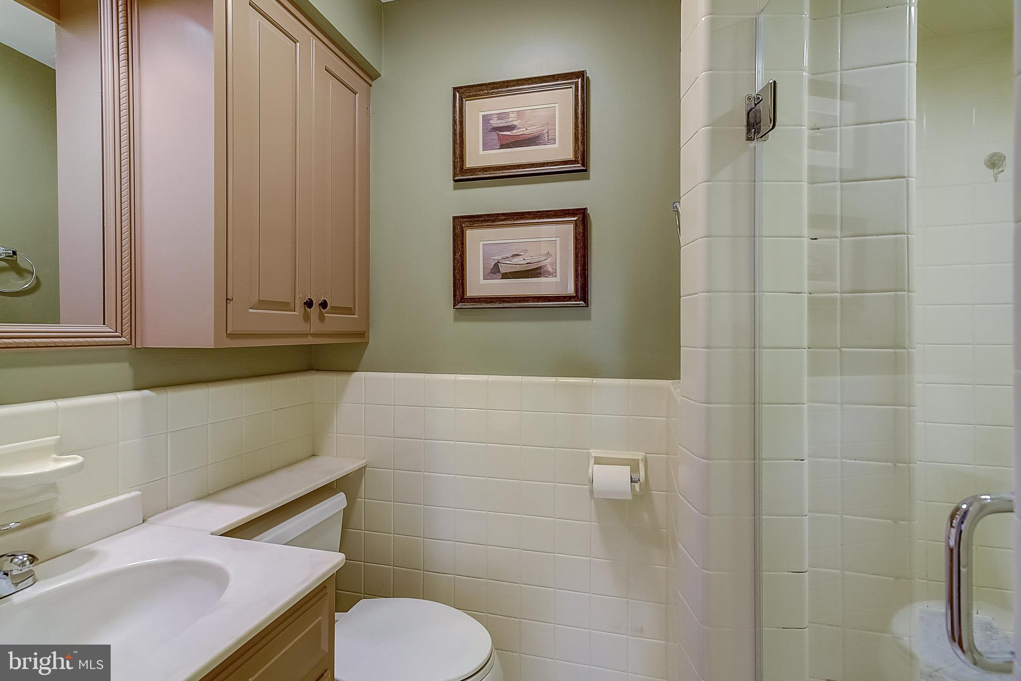 537 Fox Road Glenside, PA 19038 - Photo 17 of 52 Gallery Image 17