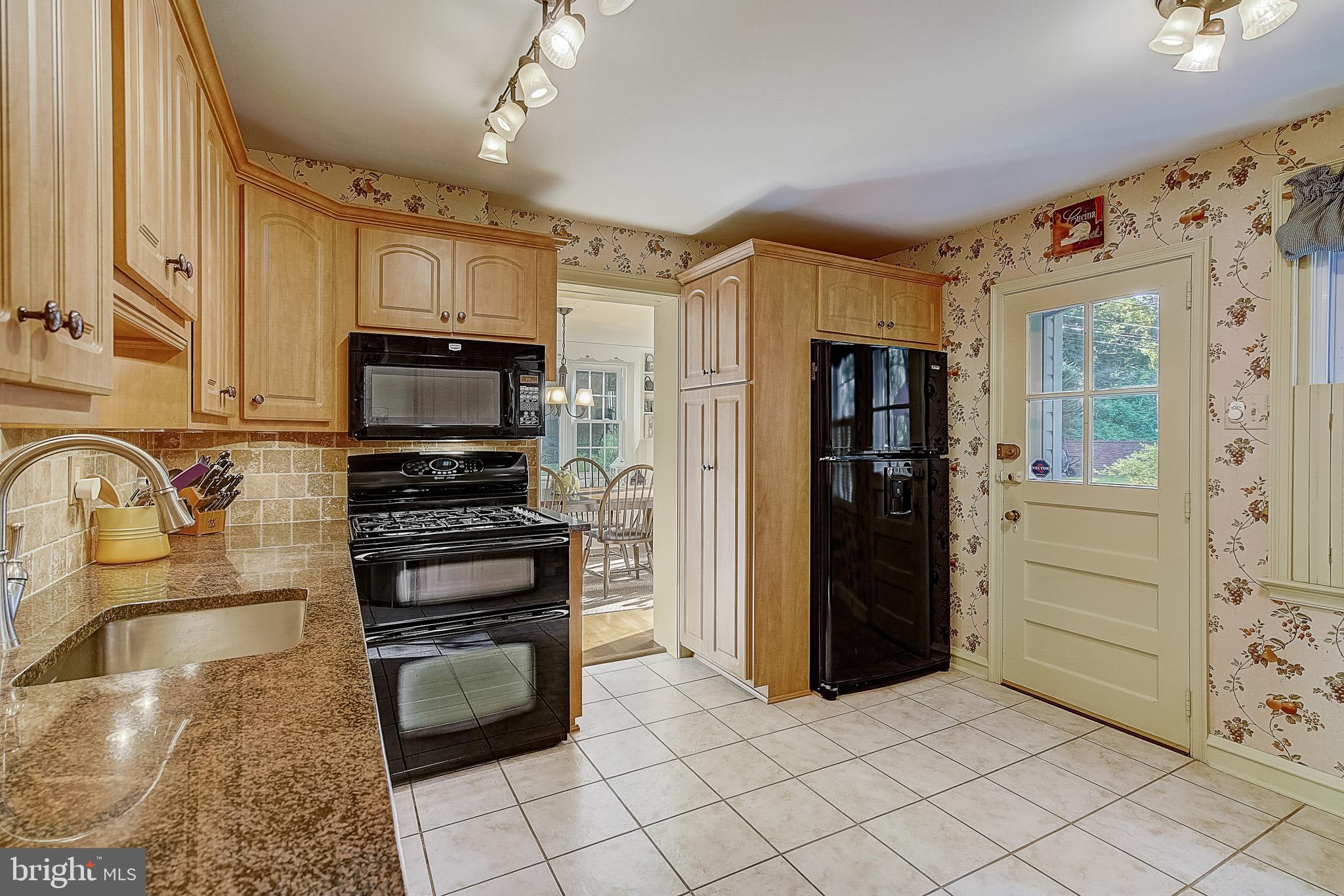 537 Fox Road Glenside, PA 19038 - Photo 18 of 52 Gallery Image 18