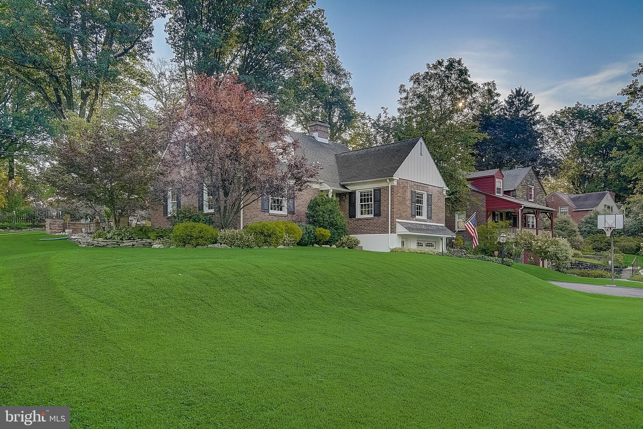 537 Fox Road Glenside, PA 19038 - Photo 3 of 52 Gallery Image 3