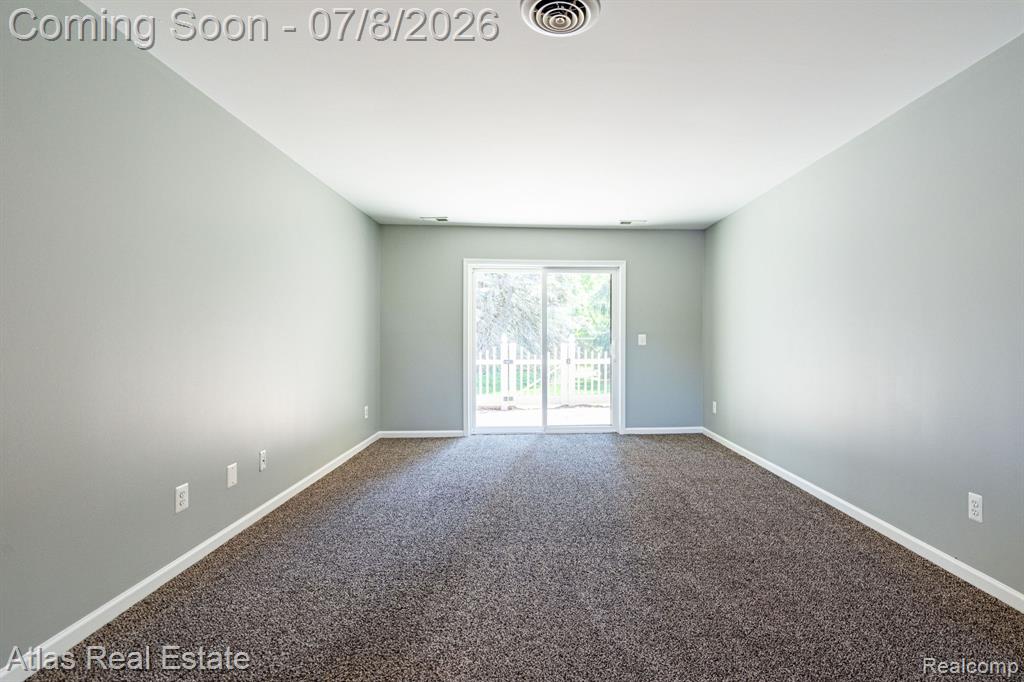 2255 North Milford Road Highland, MI 48357 - Photo 11 of 26
