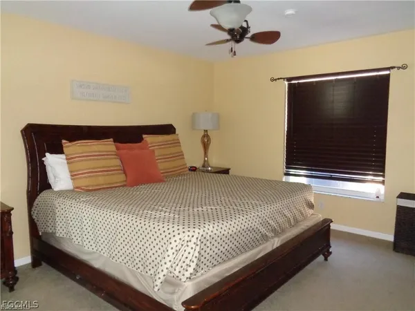 $2,600 | 2127 Southwest 52nd Lane, Cape Coral, FL 33914