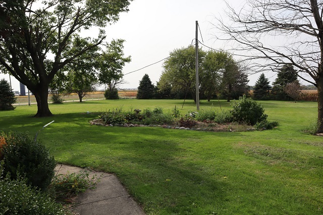 11852 West Canada Road Polo, IL 61064 - Photo 32 of 36