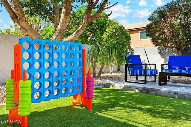 $10,000 | 1052 East Washington Avenue, Gilbert, AZ 85234