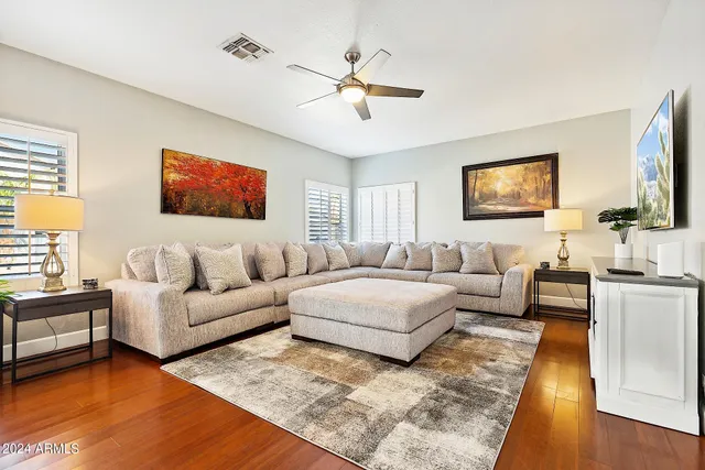 $10,000 | 1052 East Washington Avenue, Gilbert, AZ 85234