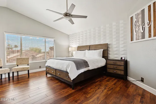 $10,000 | 1052 East Washington Avenue, Gilbert, AZ 85234