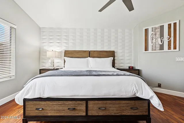 $10,000 | 1052 East Washington Avenue, Gilbert, AZ 85234