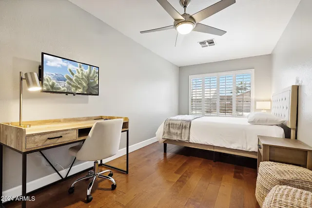 $10,000 | 1052 East Washington Avenue, Gilbert, AZ 85234