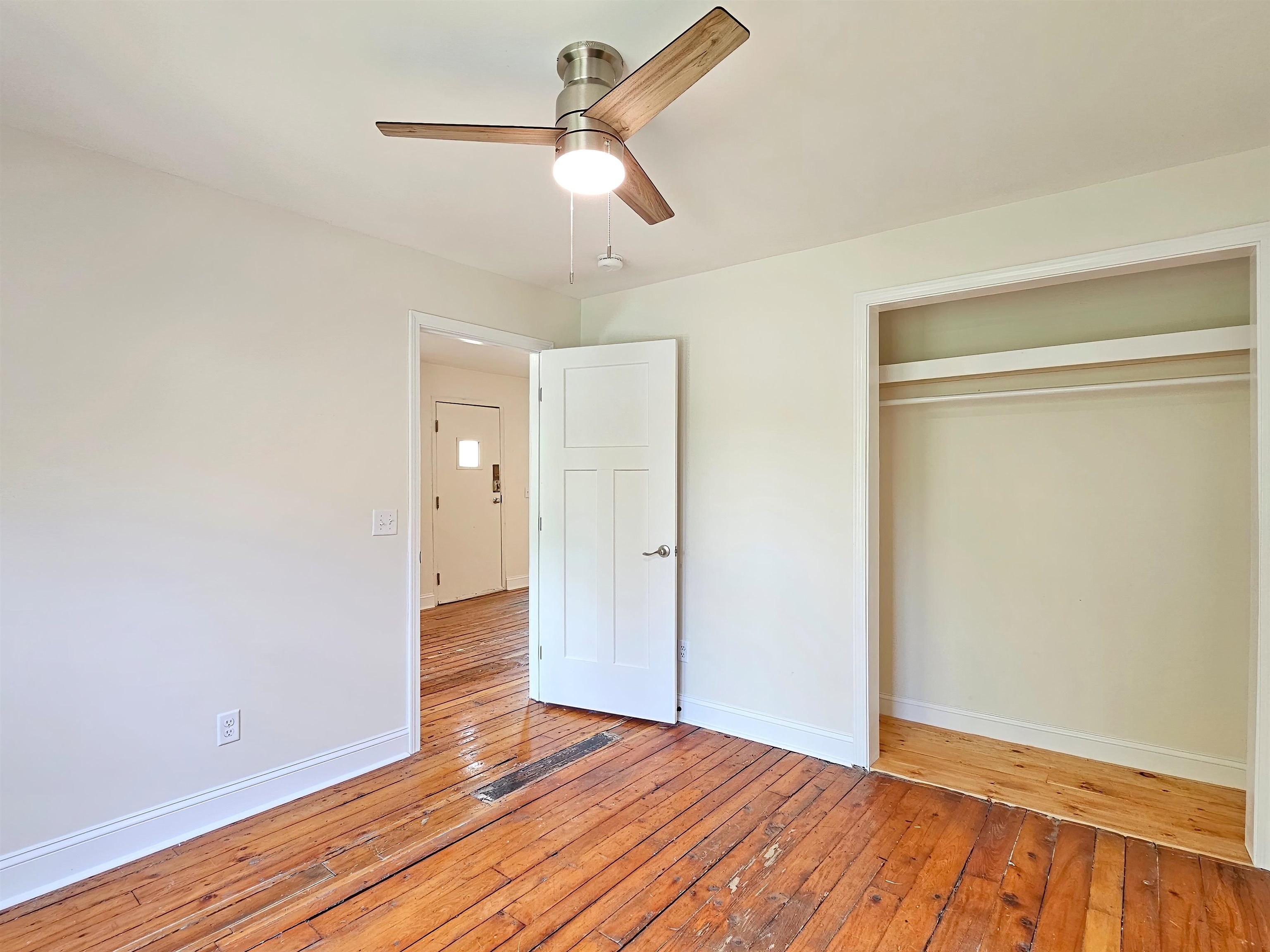 57 Main Street Burlington, VT 05401 - Photo 3 of 12