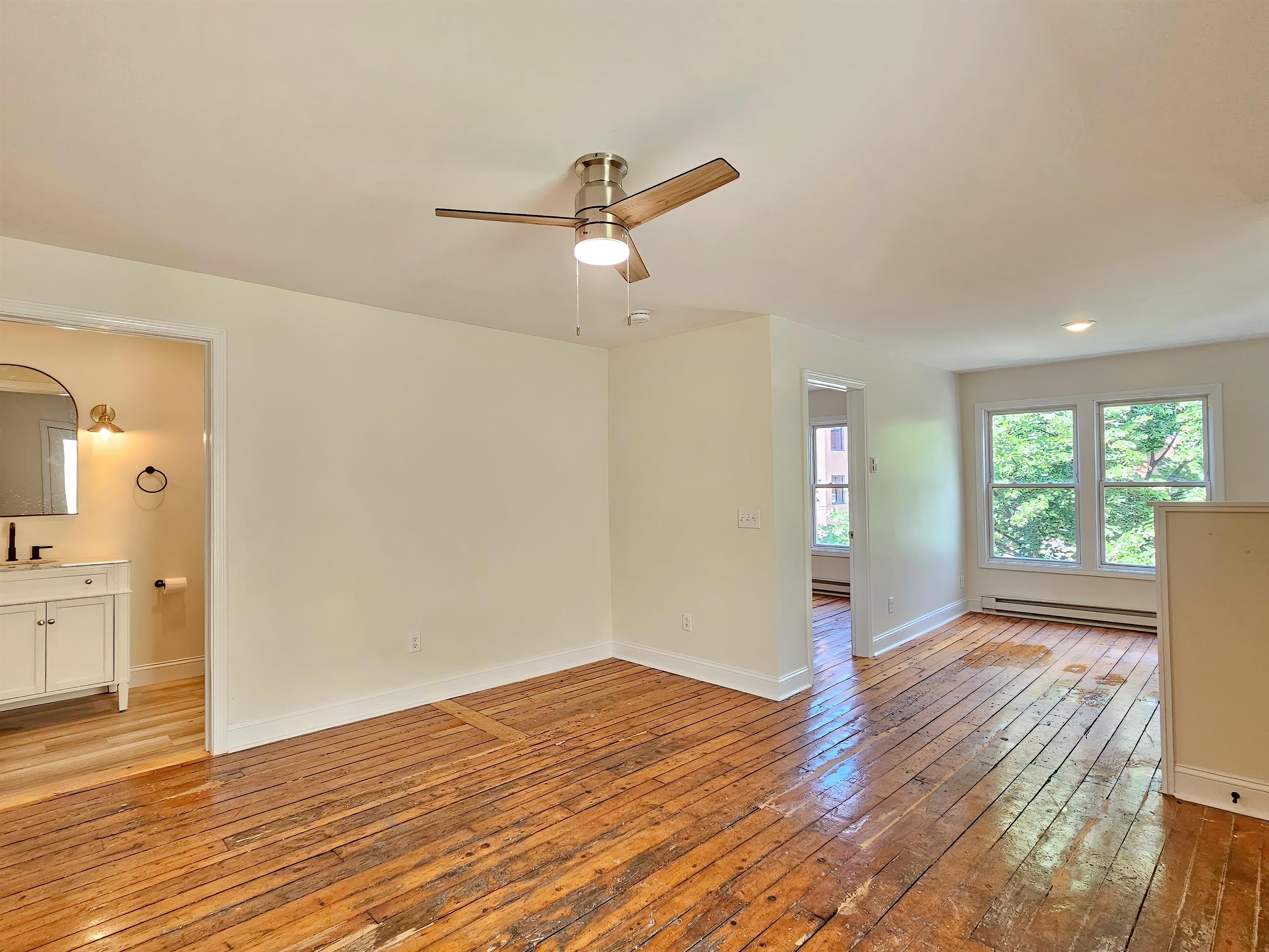 57 Main Street Burlington, VT 05401 - Photo 5 of 12