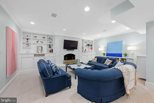 a view of a house with a swimming pool