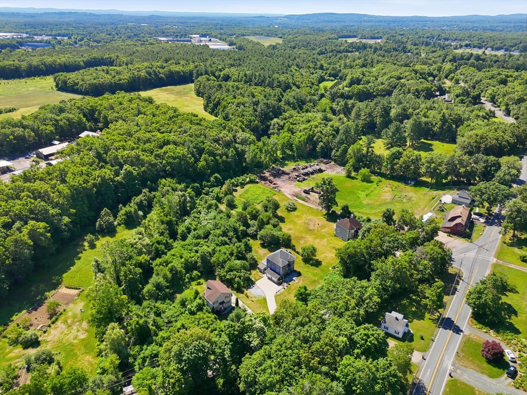 17 Russellville Road Westfield, MA 01085 - Photo 36 of 38