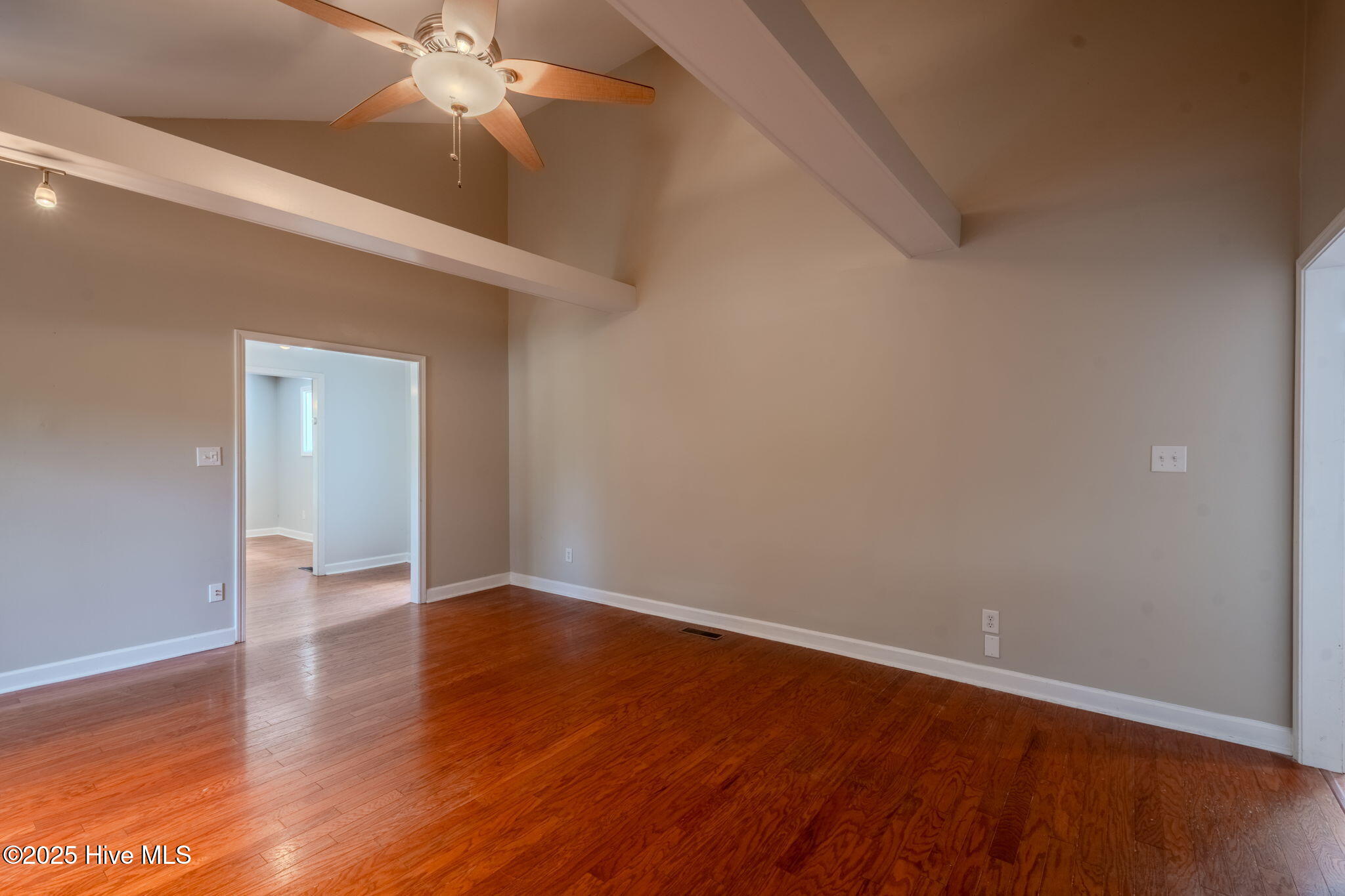 623 Ripwood Road Wilmington, NC 28405 - Photo 13 of 41 12-web-or-mls-623 Ripwood Road-112