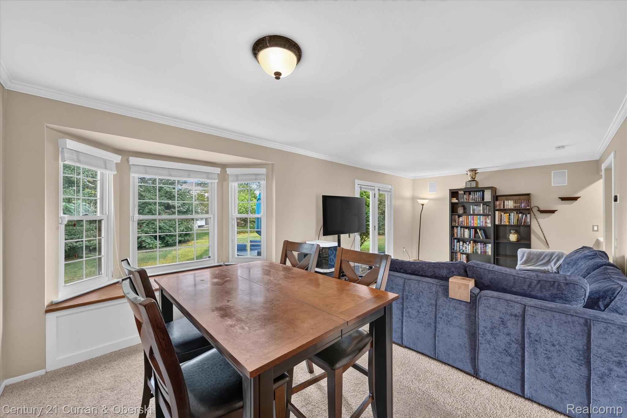 24525 Jamestowne Road Novi, MI 48375 - Photo 8 of 34 Open-floor concept