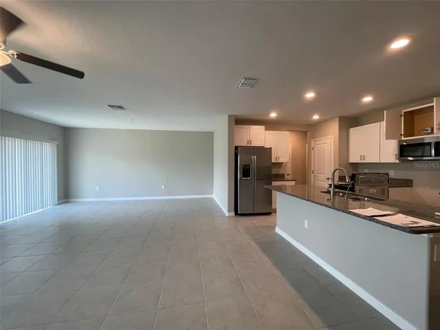 $3,300 | 31796 Sun Kettle Loop, Wesley Chapel, FL 33545