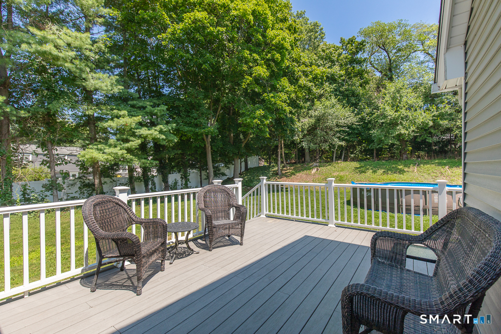 11 Ash Road Branford, CT 06405 - Photo 11 of 31