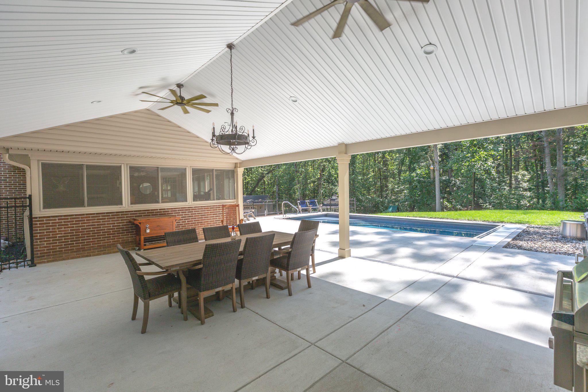 4932 Lansdowne Road Fredericksburg, VA 22408 - Photo 4 of 95 Gallery Image 4