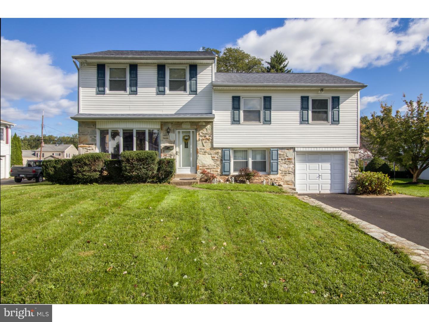 477 Shallcross Road Southampton, PA 18966 - Photo 1 of 24 Gallery Image 1