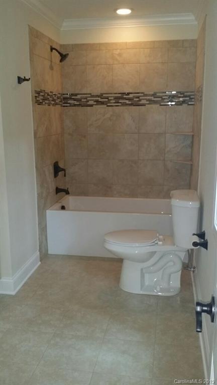 4935 Nevin Road Charlotte, NC 28269 - Photo 14 of 22 Gallery Image 14